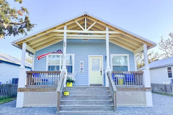 The Salty Anchor · Intracoastal Retreat · Kayaks, Golf Cart & Fire Pit · 8-Min Beach Walk - Image 1